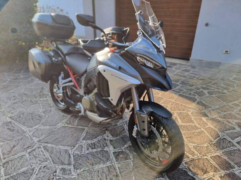 Ducati Multistrada V4 S (2021 - 24) (2)