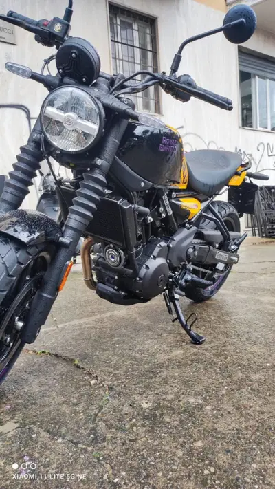 Royal Enfield Guerrilla 450 (2024 - 26) nuova