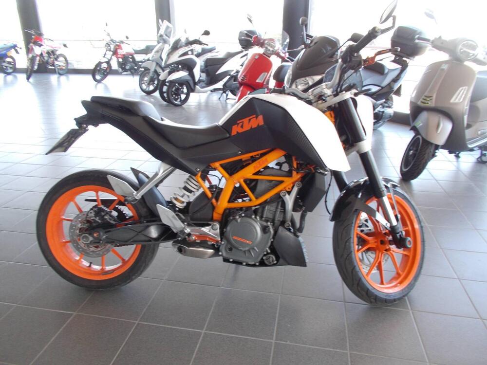 KTM 390 Duke ABS (2012 - 16) (2)