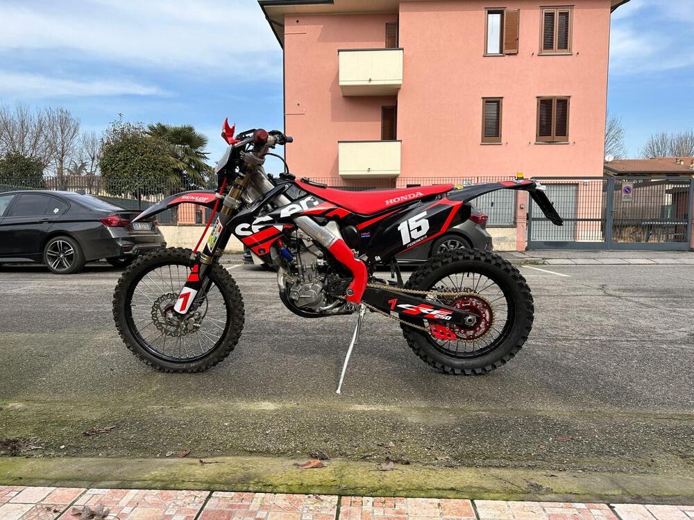 Honda CRF 250 R (2011 - 12) (2)