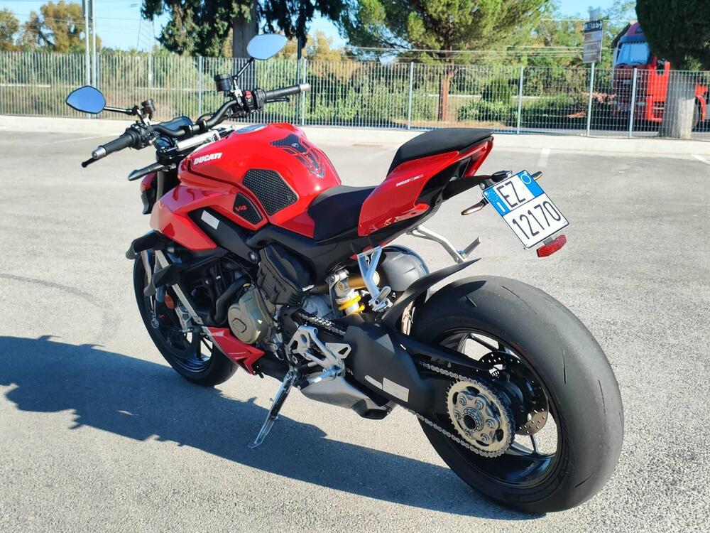 Ducati Streetfighter V4 1100 (2021 - 22) (5)