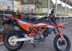 KTM 690 SMC R (2023 - 24) usata