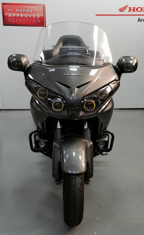 Honda GL 1800 Gold Wing (2012 - 17) (2)