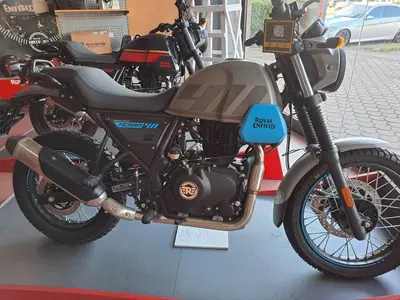 Royal Enfield Scram 411 (2022 - 24) usata