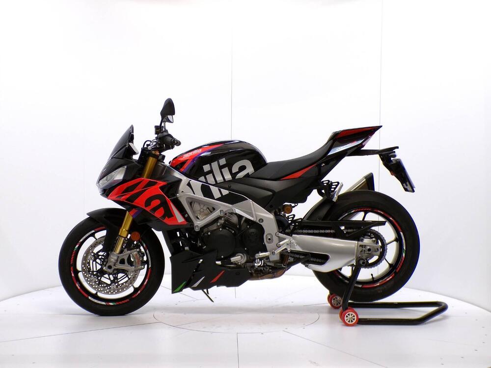 Aprilia Tuono 1100 V4 Factory (2021 - 24) (4)