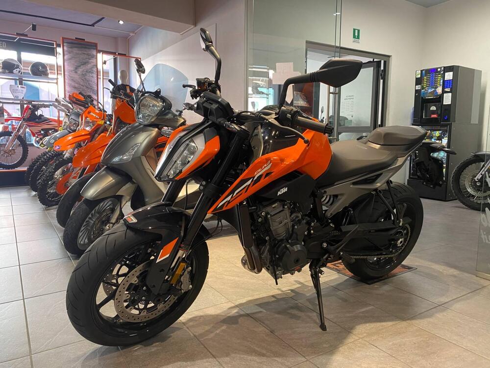 KTM 790 Duke L (2023 - 24) (2)