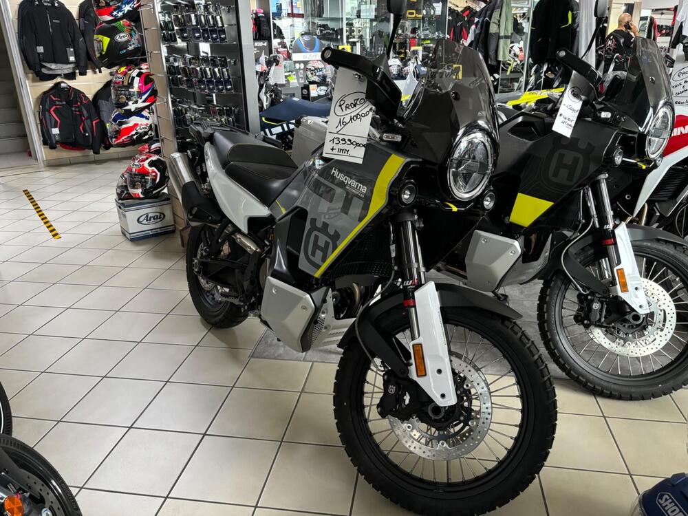 Husqvarna Norden 901 (2022 - 24) (2)