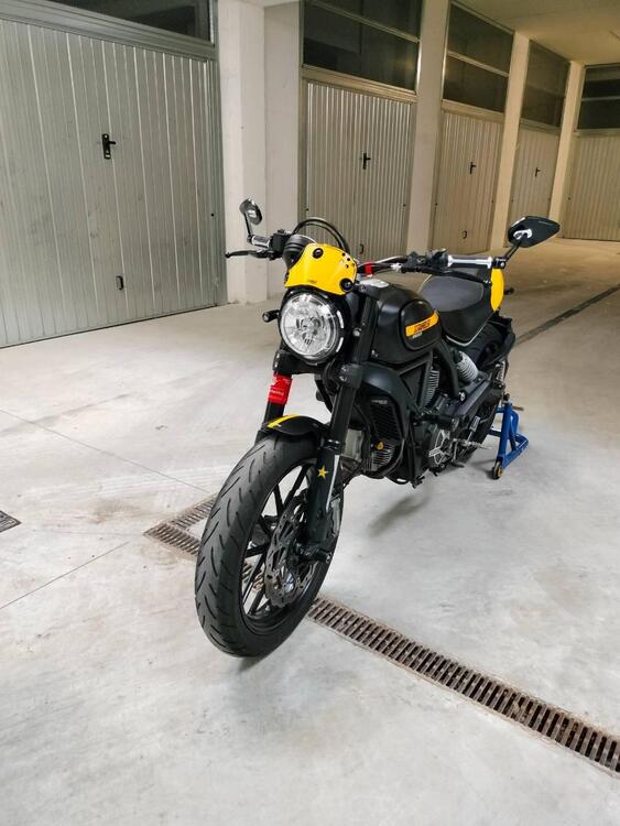 Ducati Scrambler 800 Full Throttle (2015 - 16)