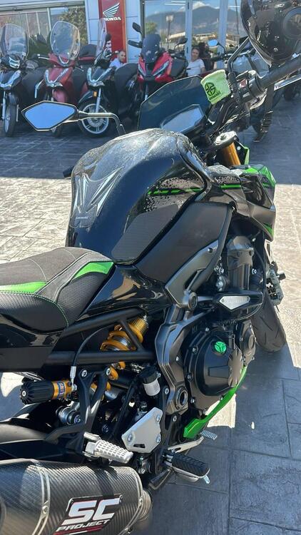 Kawasaki Z 900 SE (2022 - 24) (4)