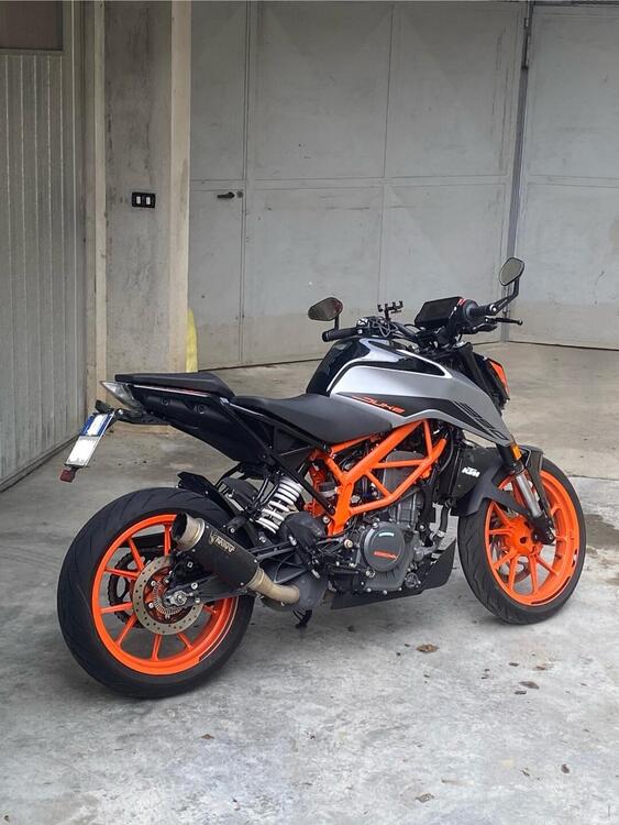 KTM 390 Duke (2021 - 23) (2)