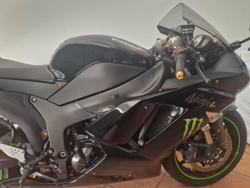 Kawasaki Ninja 600 ZX-6R (2007 - 08) (5)