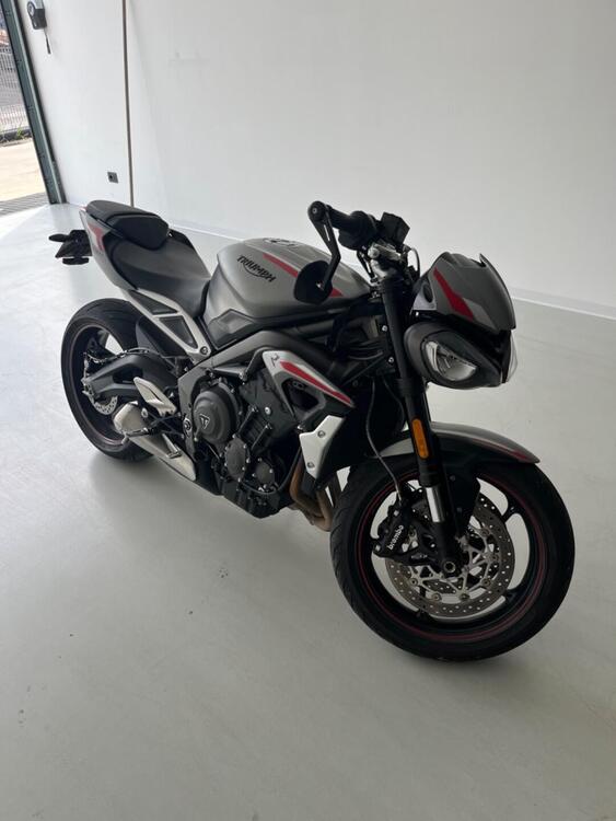 Triumph Street Triple R (2020 - 23)