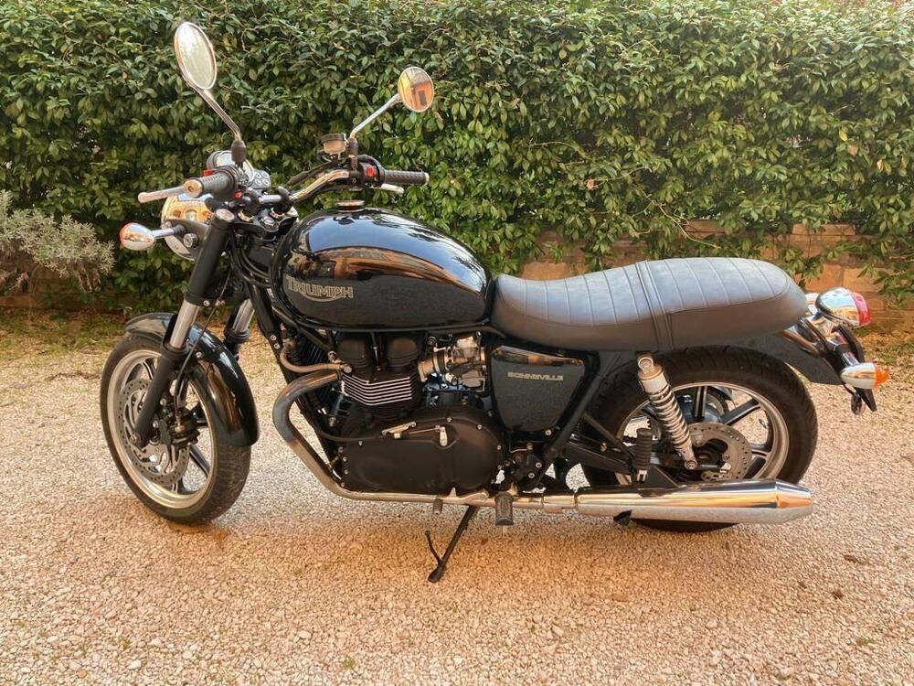 Triumph Bonneville T100 (2008 - 16) (2)