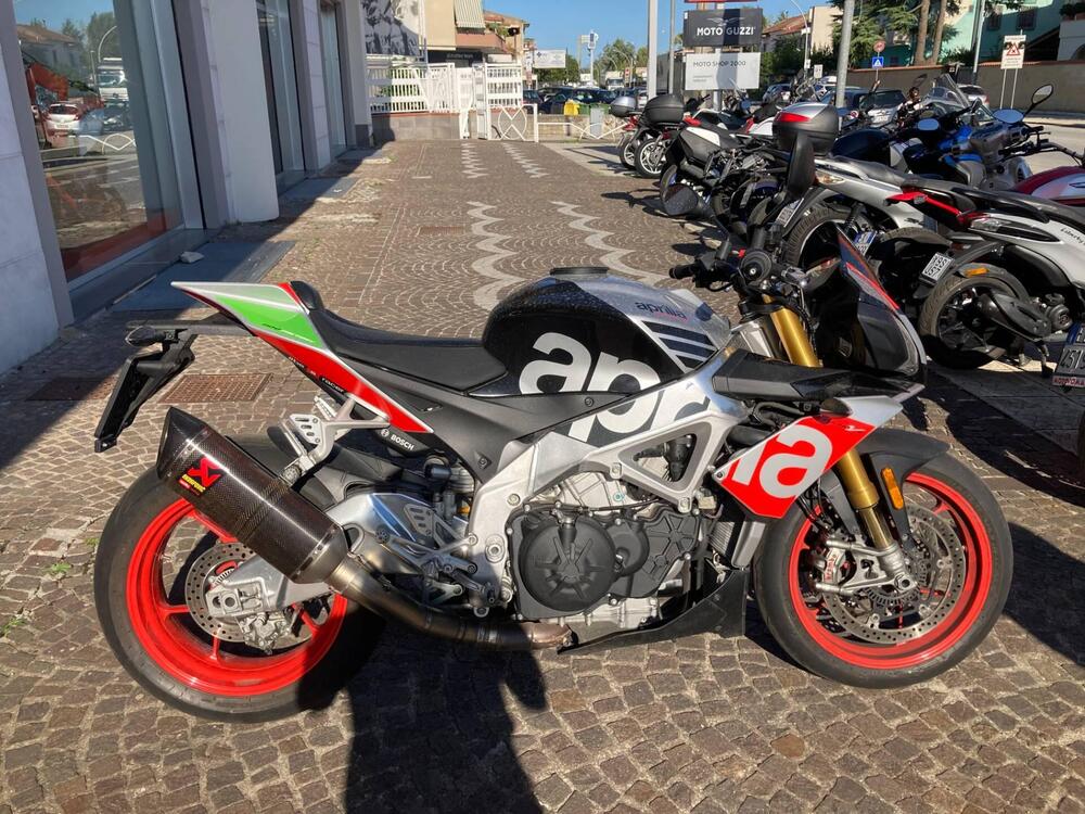 Aprilia Tuono 1100 V4 Factory (2015 - 17)