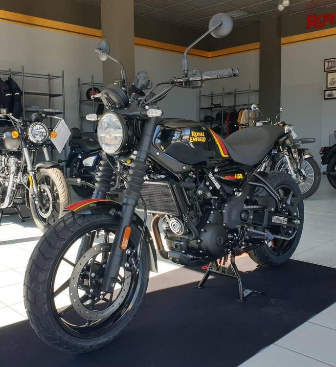 Royal Enfield Guerrilla 450 (2024)