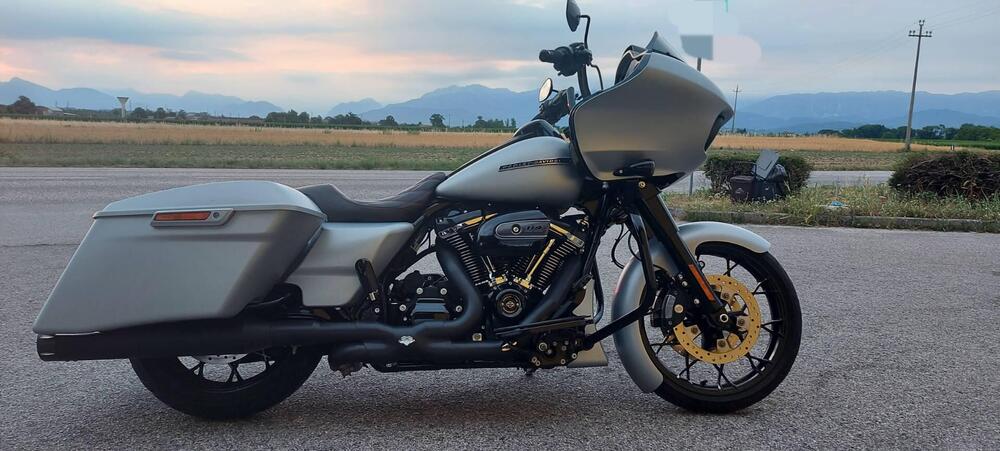 Harley-Davidson 114 Road Glide Special (2019 - 20) - FLTRXS