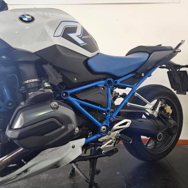 Bmw R 1200 R (2017 - 18) (3)