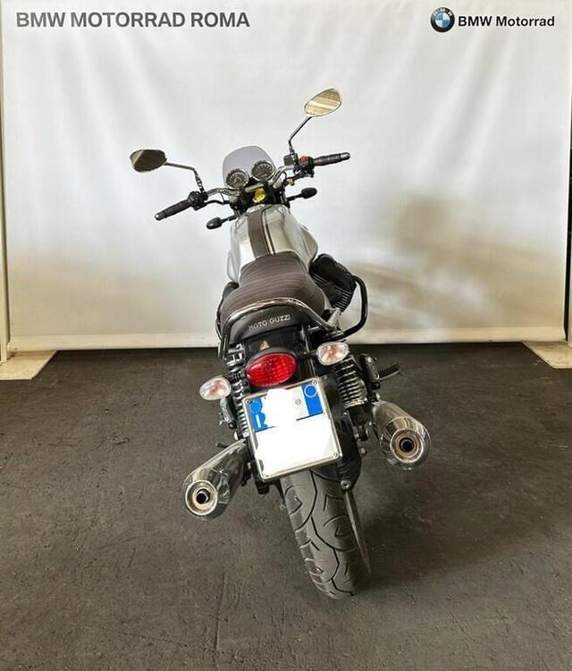 Moto Guzzi V7 III Special (2017 - 20) (4)