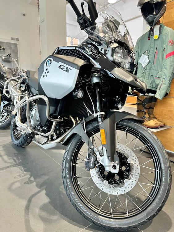 Bmw F 900 GS Adventure (2024 - 25) (2)