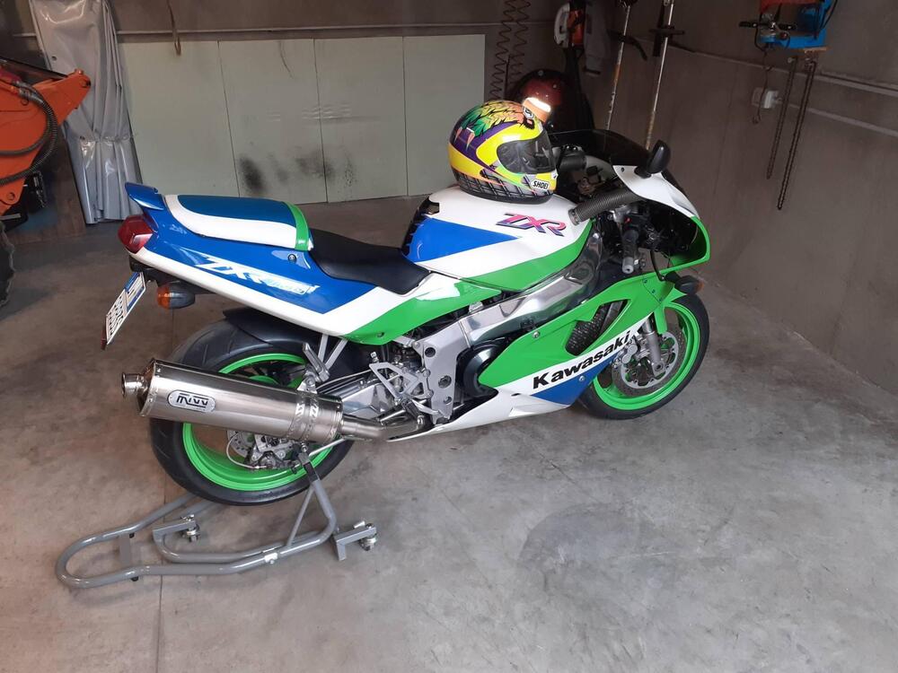 Kawasaki Zxr 750 j (5)