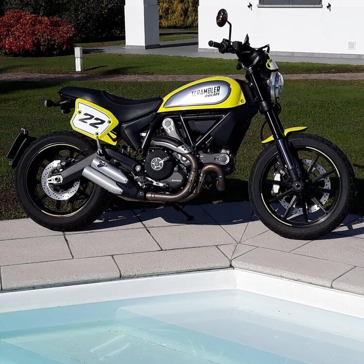 Ducati Scrambler 800 Flat Track Pro (2016 - 17) (2)