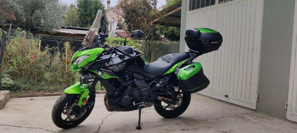 Kawasaki Versys 650 Grand Tourer (2021)