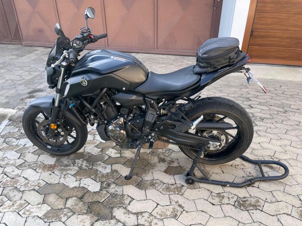 Yamaha MT-07 (2018 - 20) (2)