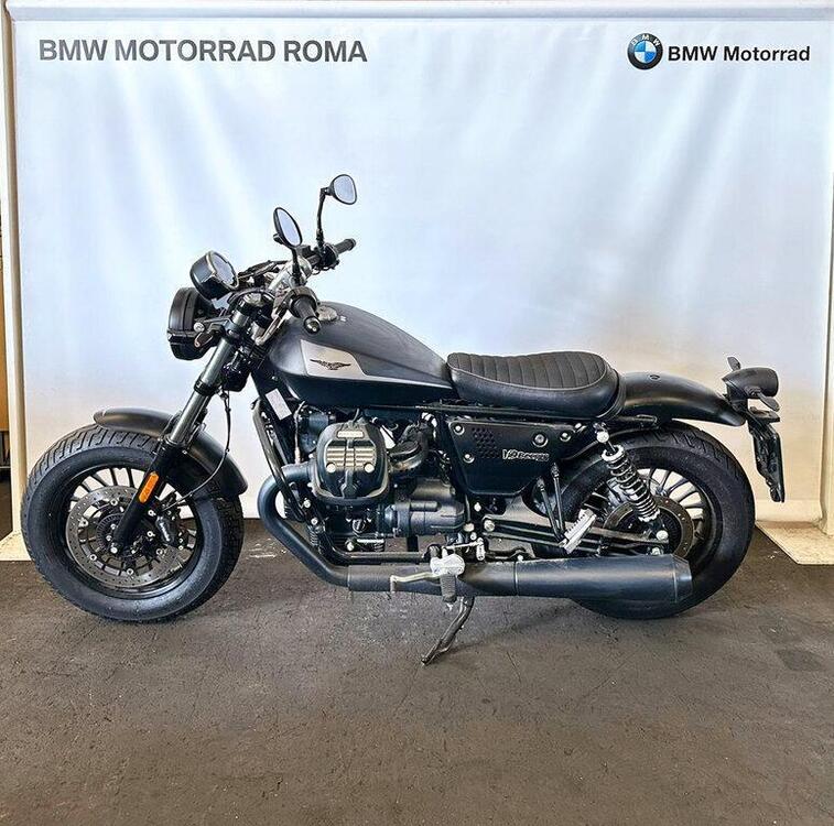 Moto Guzzi V9 Bobber (2021 - 24)