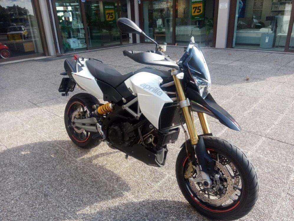 Aprilia Dorsoduro 1200 (2010 - 11) (4)