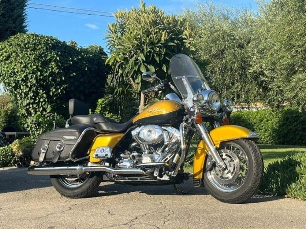 Harley-Davidson 1584 Road King Classic (2007 - 11) - FLHRCI