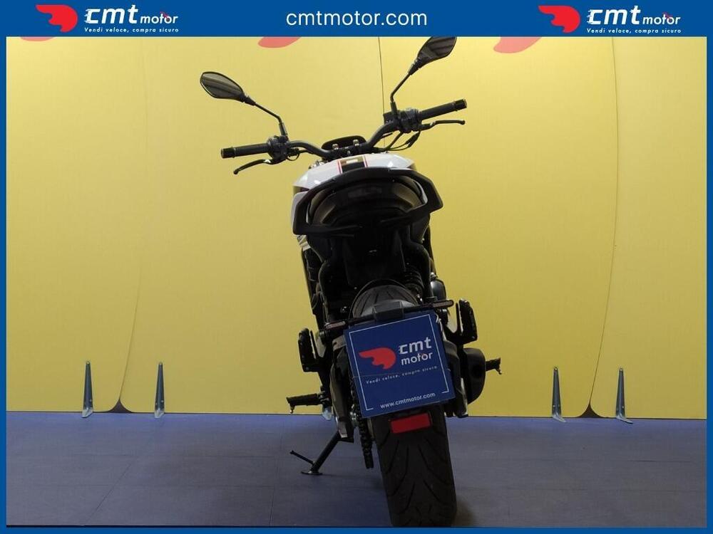 Moto Morini SEIEMMEZZO STR (2022 - 24) (4)