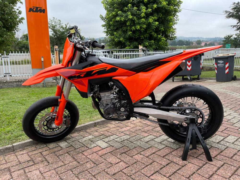 KTM 450 SMR (2025) (3)