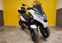 Piaggio Mp3 300 Hpe (2019 - 20) usata