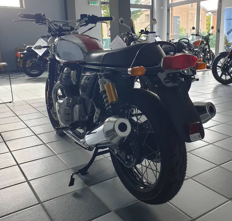 Royal Enfield Interceptor 650 (2021 - 26) (6)