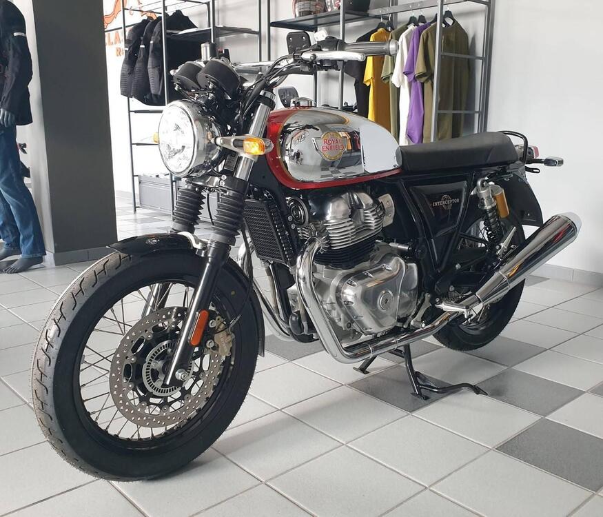 Royal Enfield Interceptor 650 (2021 - 24) (4)