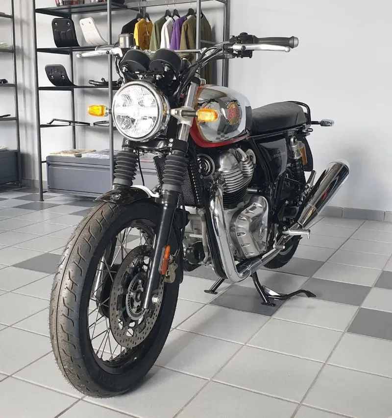 Royal Enfield Interceptor 650 (2021 - 26) (2)