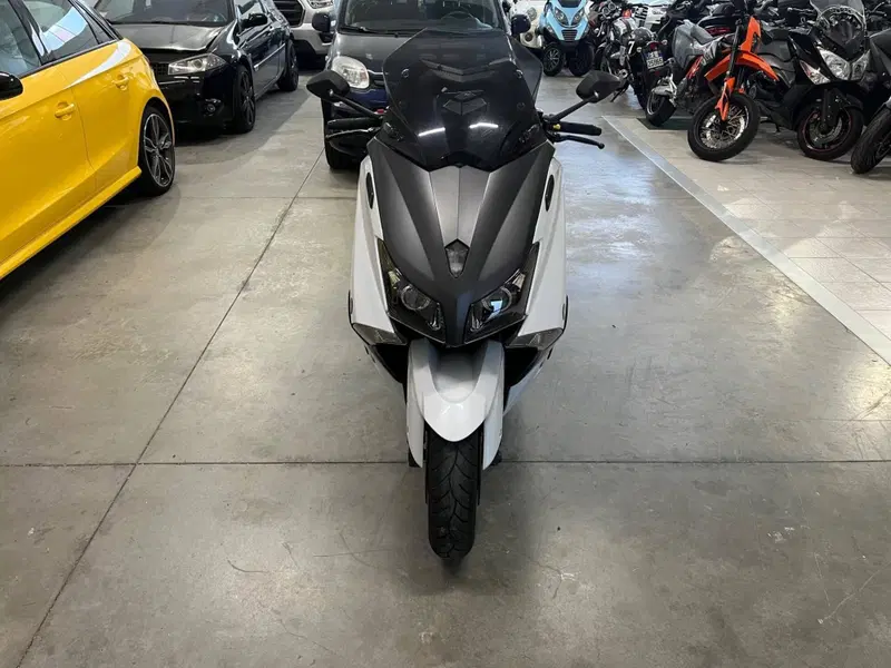 Yamaha T-Max 530 (2012 - 14) (3)