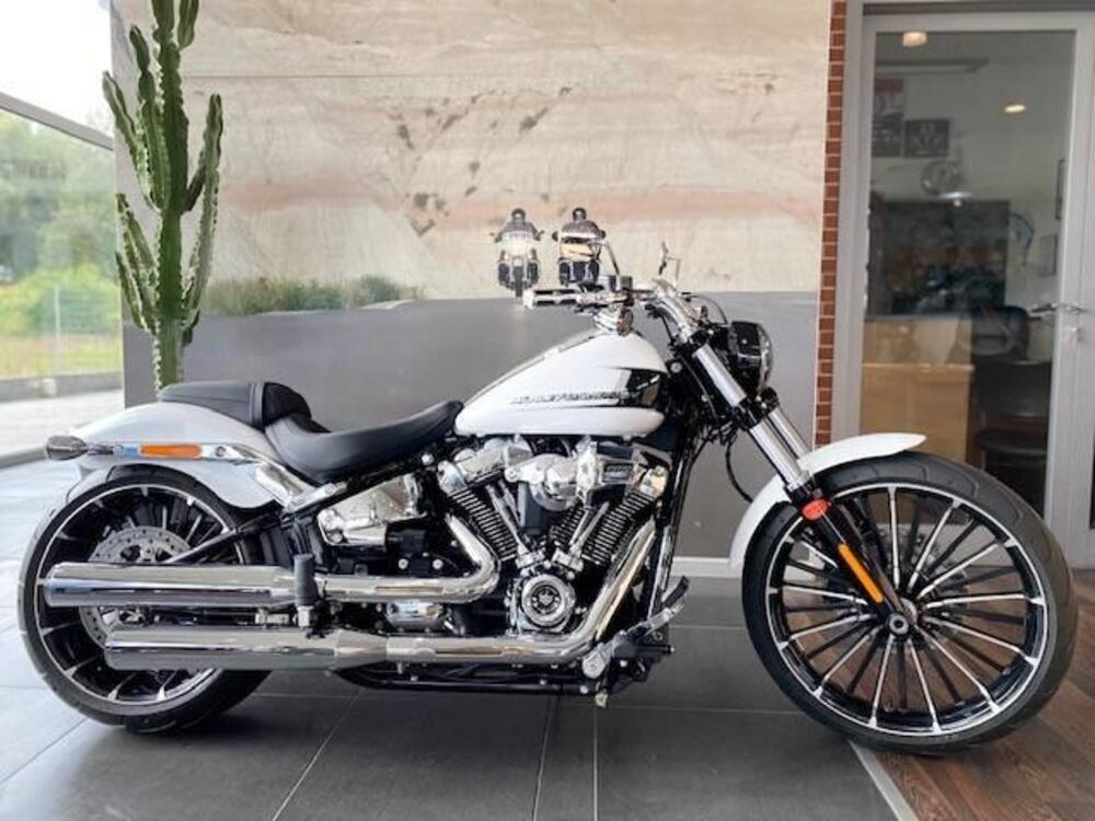 Harley-Davidson Breakout 117 (2023 - 24)