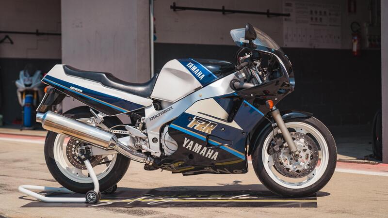 Yamaha FZR 1000 Ex-Up: invecchiare con classe [VIDEO e GALLERY]