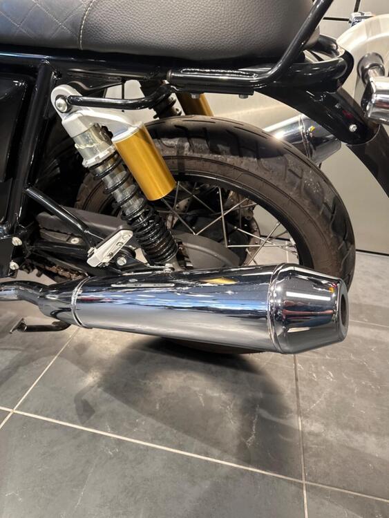 Royal Enfield Interceptor 650 Chrome (2020) (5)