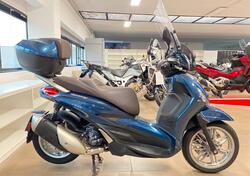 Piaggio Beverly 300 Hpe (2021) usata