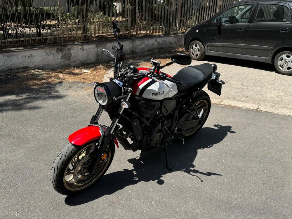 Yamaha XSR 700 (2021)