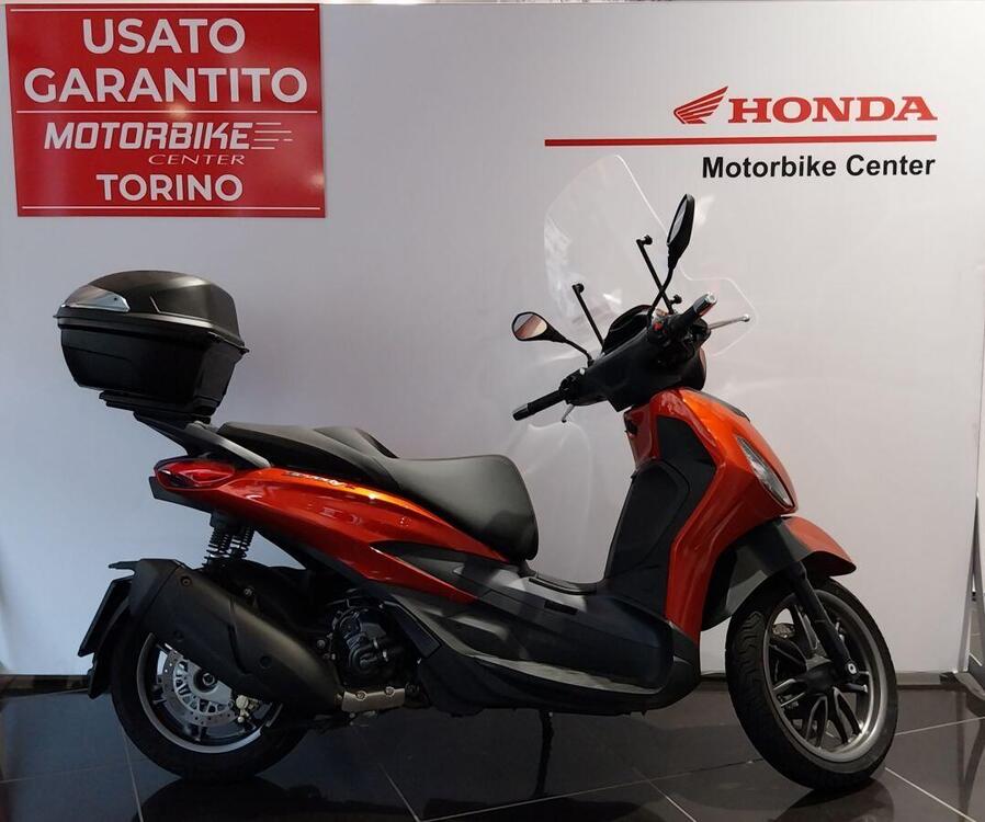 Piaggio Beverly 300 S ABS-ASR (2021 - 24) (2)