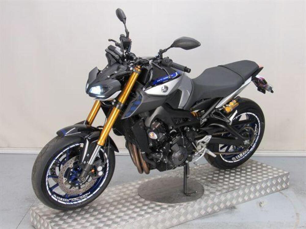 Yamaha MT-09 SP (2018 - 20) (3)