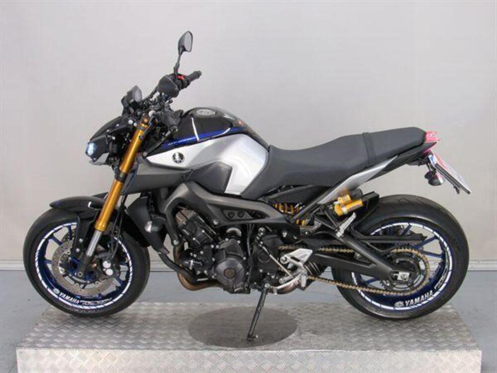 Yamaha MT-09 SP (2018 - 20) (4)