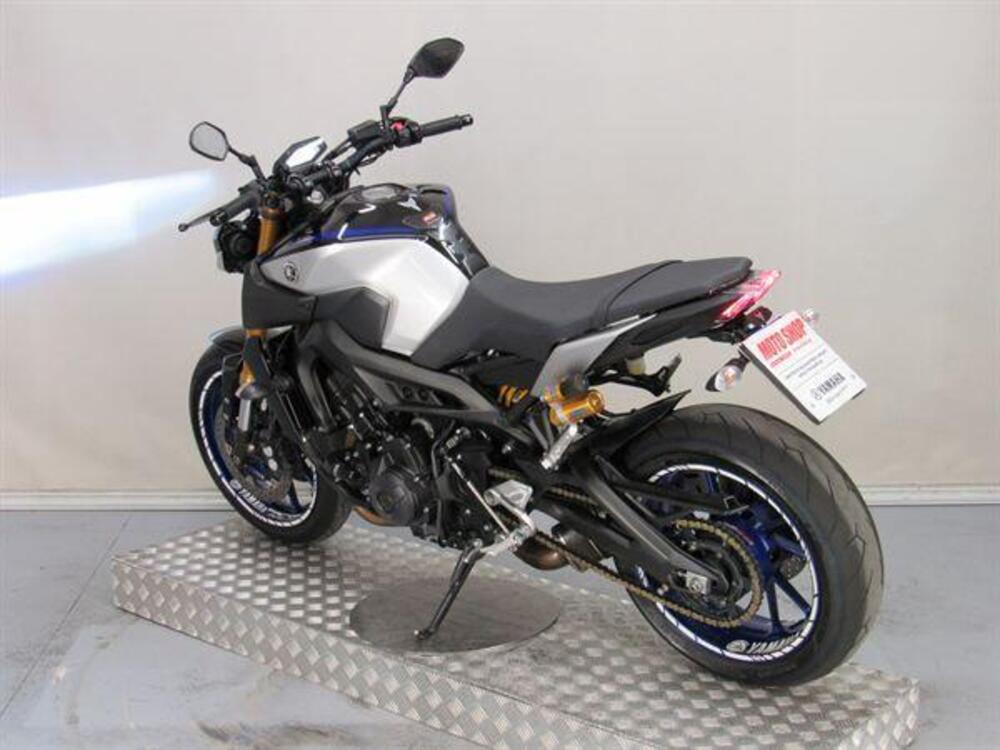 Yamaha MT-09 SP (2018 - 20) (5)