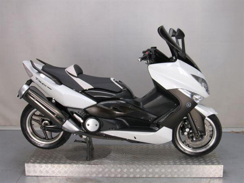 Yamaha T-Max 500 White Max (2010 - 11)