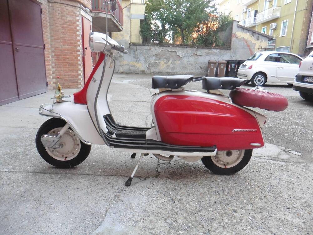 Lambretta LI 150 3 serie (5)