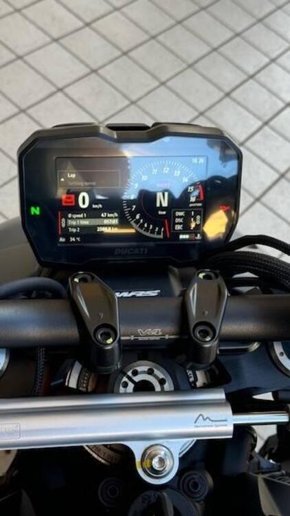 Ducati Streetfighter V4 S (2023 - 24) (5)