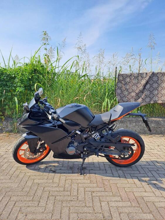 KTM RC 125 ABS (2017 - 20)